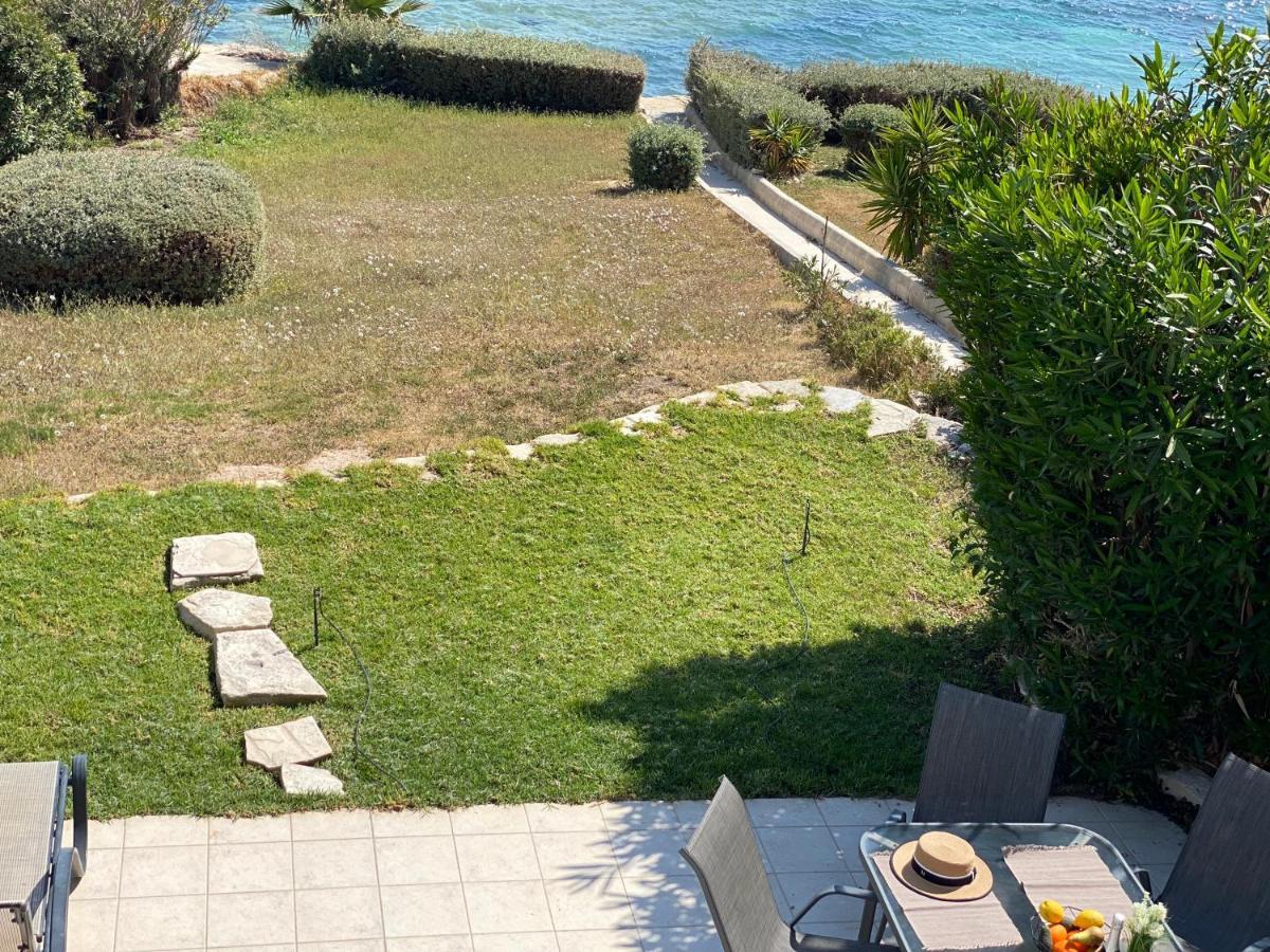 Amazing Front Line Villa In Coral Bay Peyia Extérieur photo